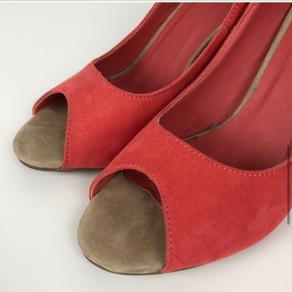 Charming Charlie salmon peep toe heels - Picture 4 of 8